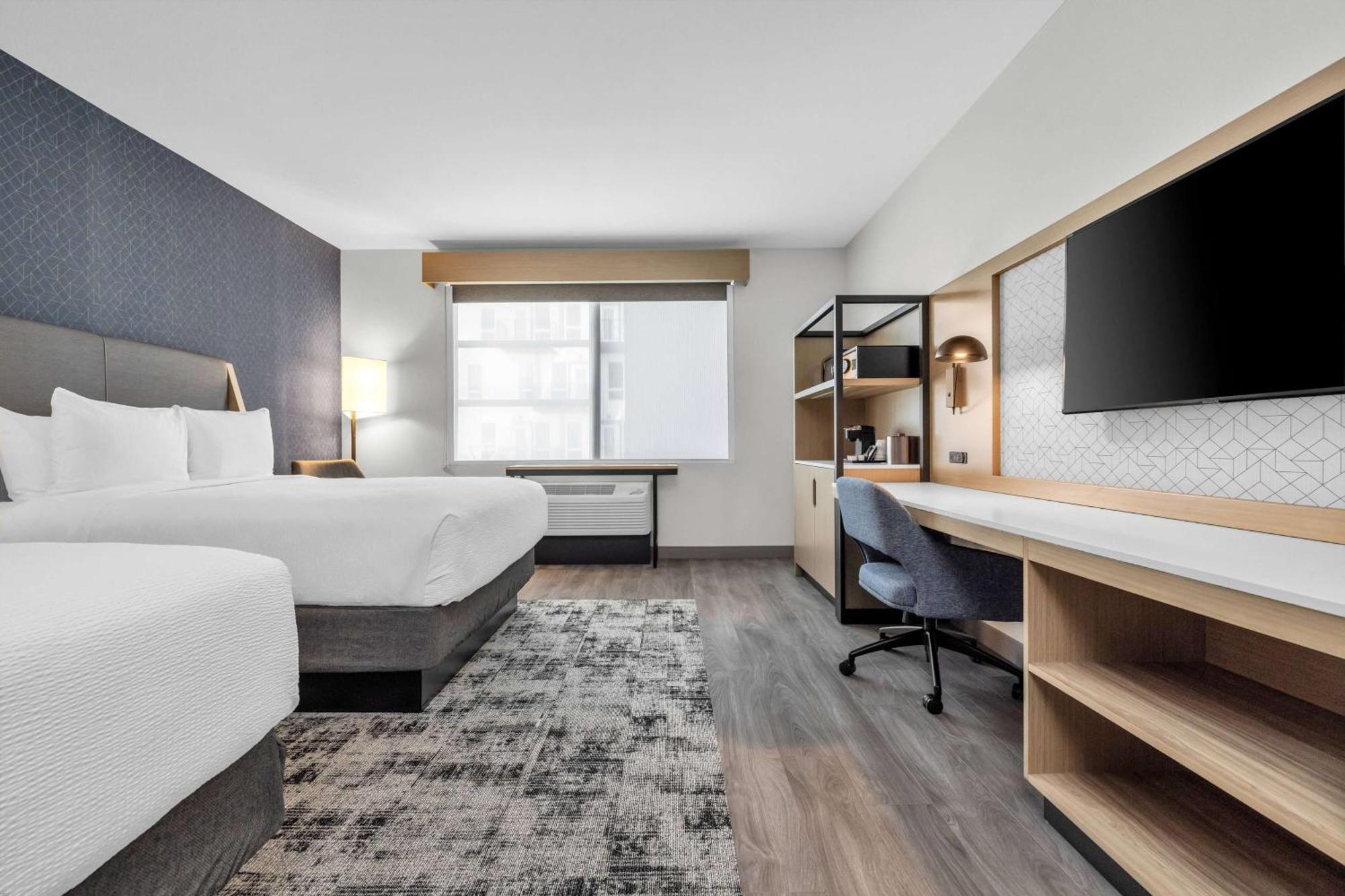 La Quinta Inn & Suites By Wyndham San Jose Airport-Downtown Екстериор снимка