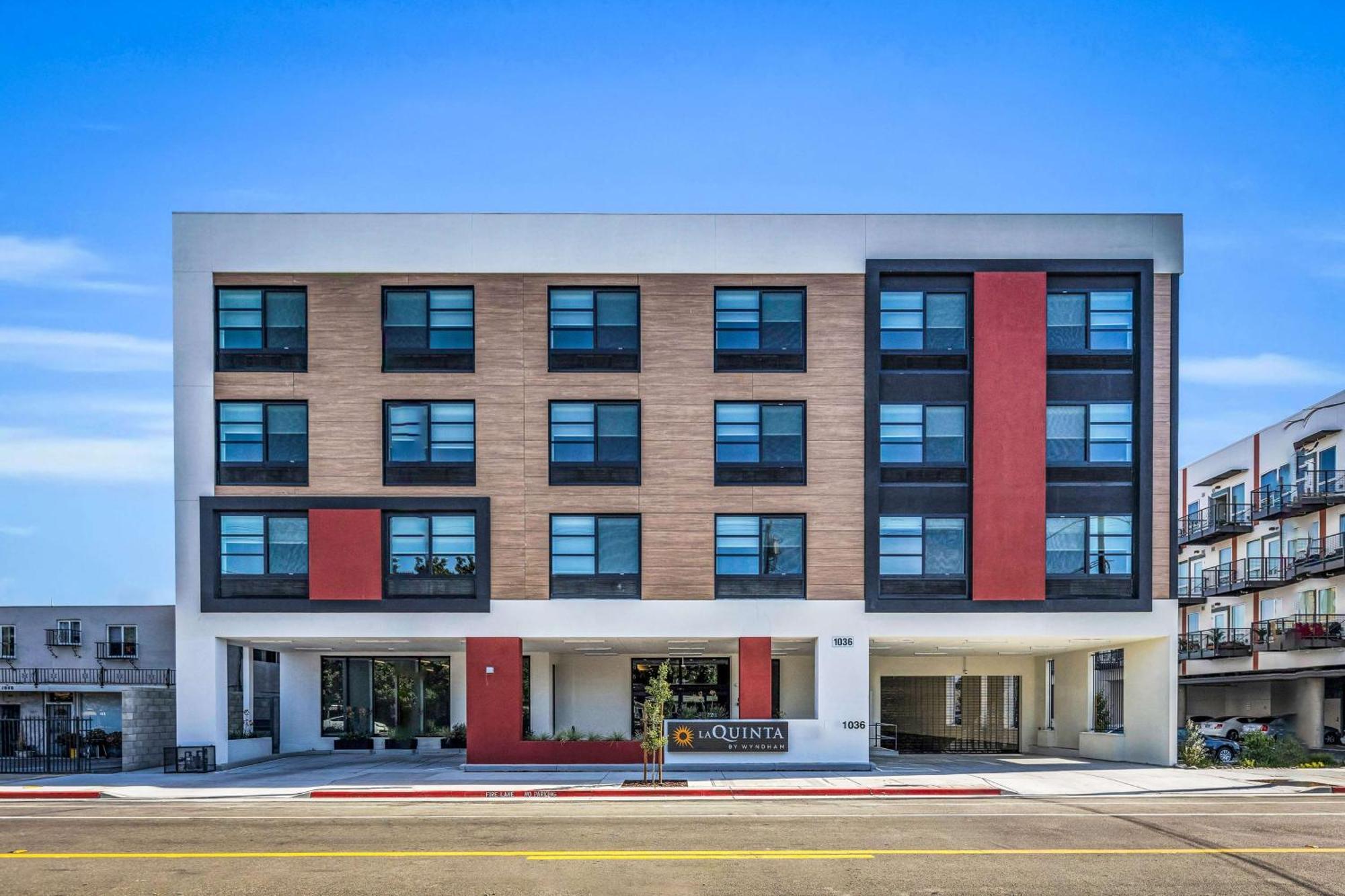 La Quinta Inn & Suites By Wyndham San Jose Airport-Downtown Екстериор снимка